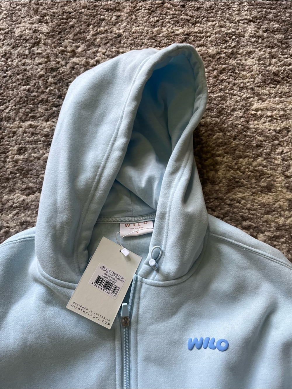 Wilo the Label ‘Wilo Wellness Club’ cropped hoodie, size S NWT - Picture 4 of 4